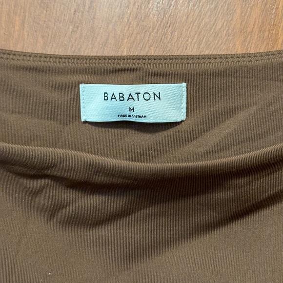 Aritzia Babaton Contour Squareneck Longsleeve Bodysuit in Coffee Bean - Picture 3 of 7